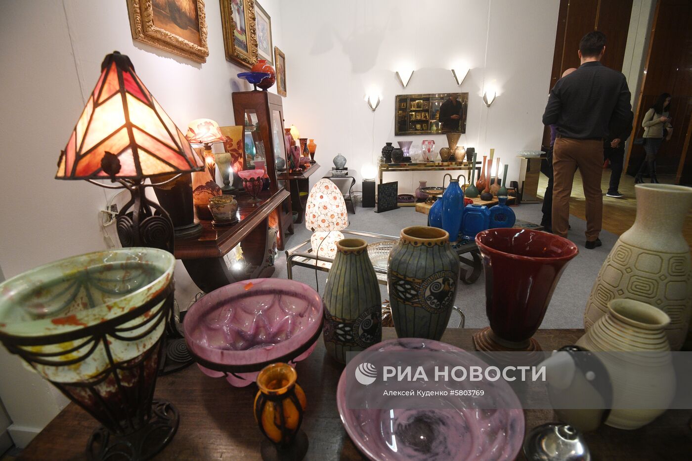 Антикварная ярмарка в рамках Форума "Коллекции России"