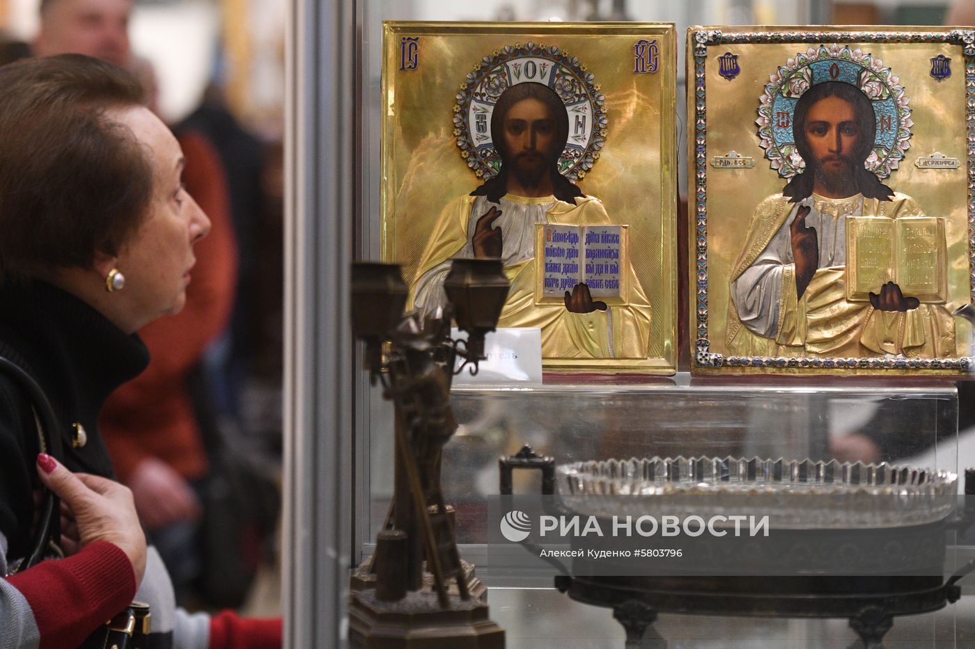 Антикварная ярмарка в рамках Форума "Коллекции России"