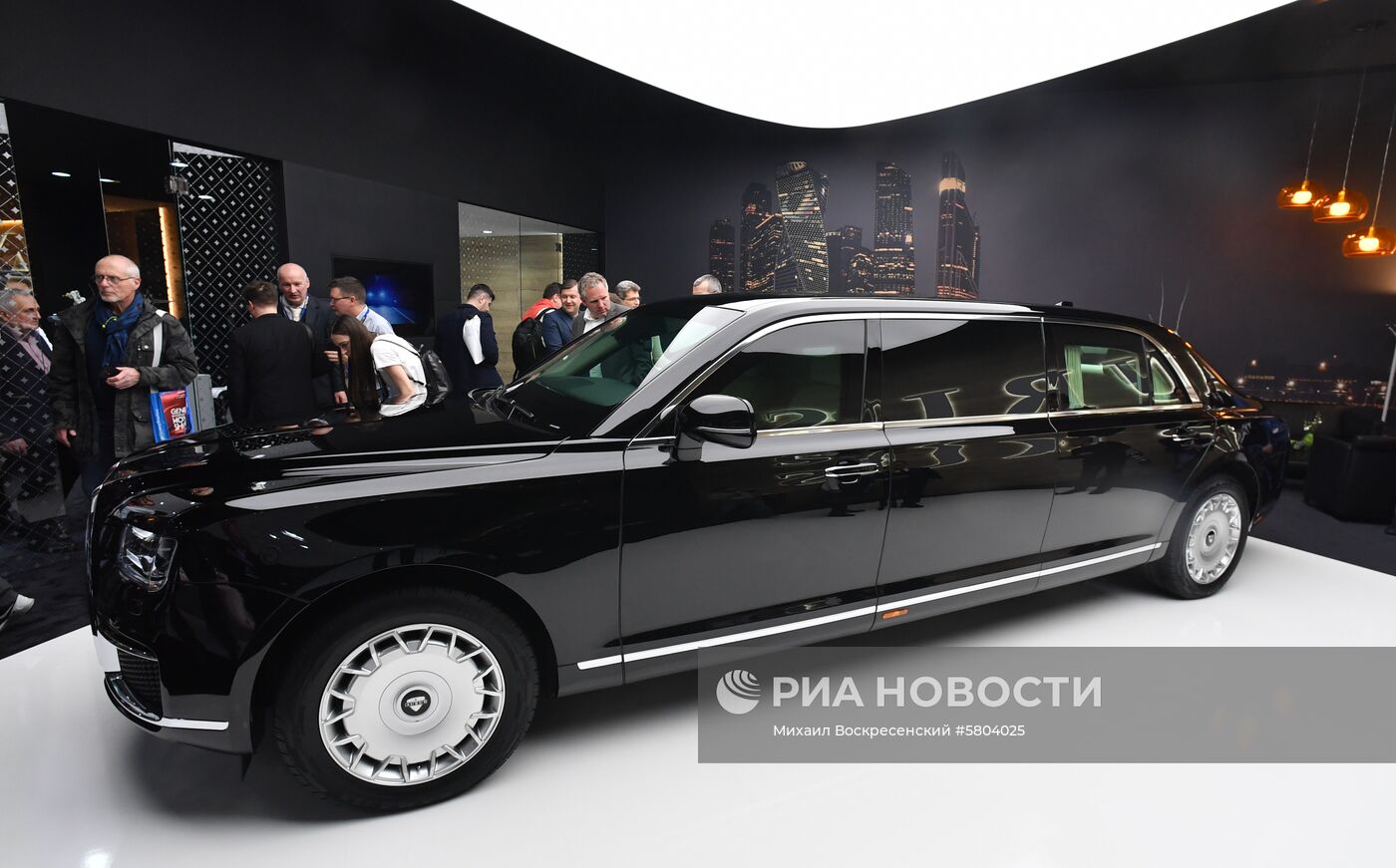 Премьера автомобиля Aurus на Женевском автосалоне