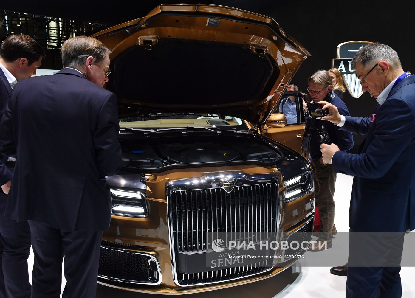 Премьера автомобиля Aurus на Женевском автосалоне