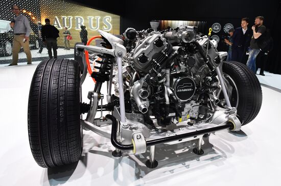 Премьера автомобиля Aurus на Женевском автосалоне