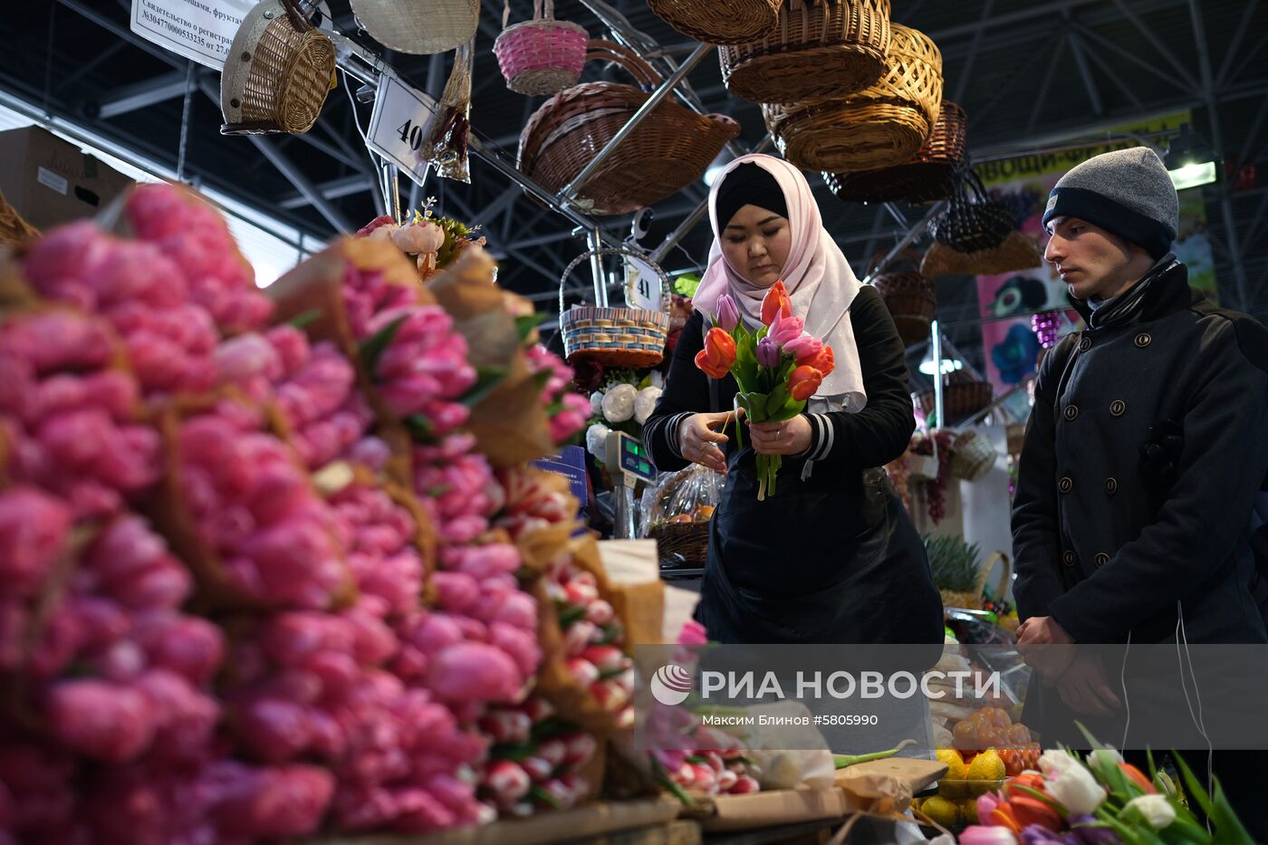 Продажа цветов к 8 Марта