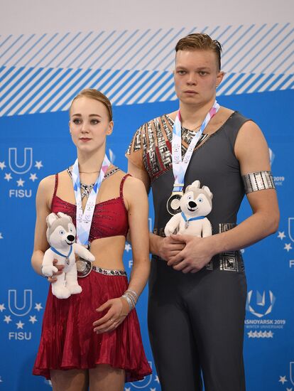 Универсиада-2019. Пары. Произвольная программа