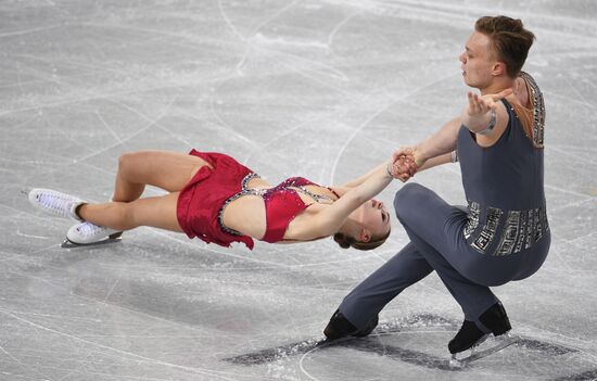 Универсиада-2019. Пары. Произвольная программа