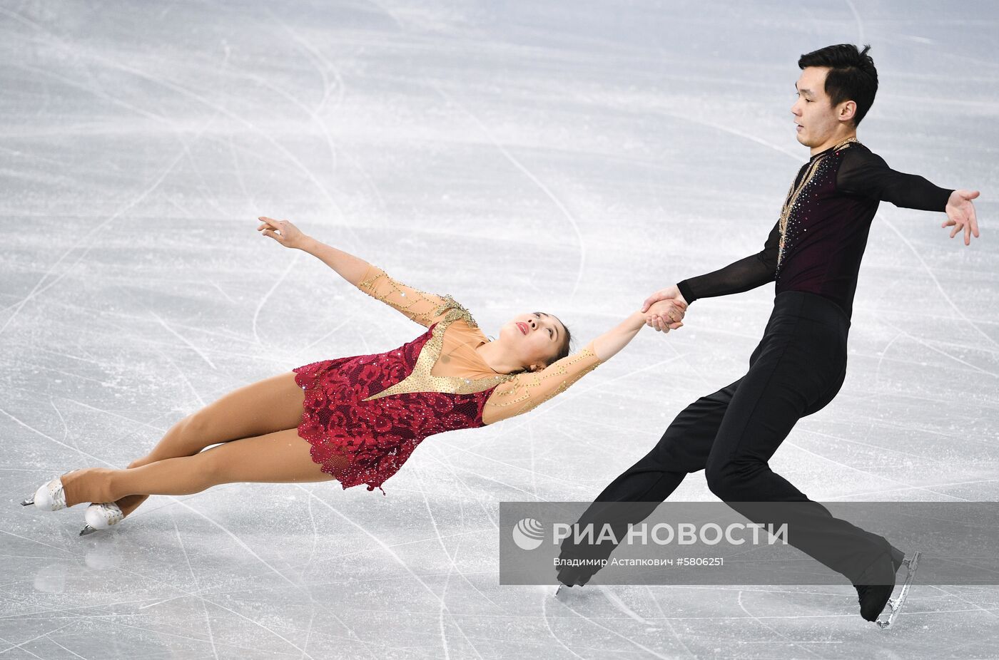 Универсиада-2019. Пары. Произвольная программа