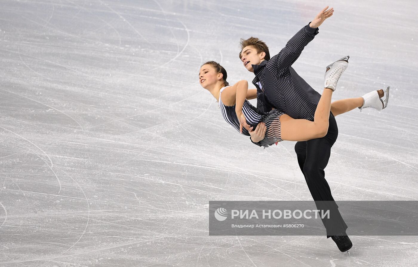 Универсиада-2019. Пары. Произвольная программа