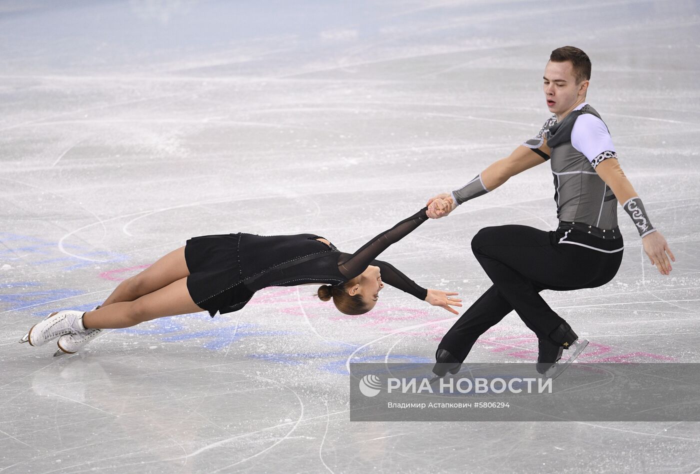 Универсиада-2019. Пары. Произвольная программа