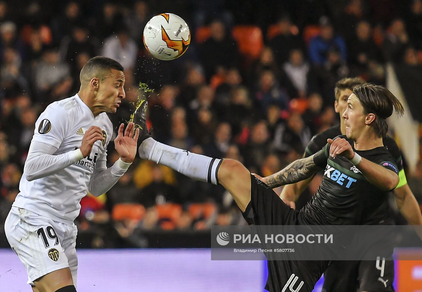 Футбол. Лига Европы. Матч "Валенсия" - "Краснодар"