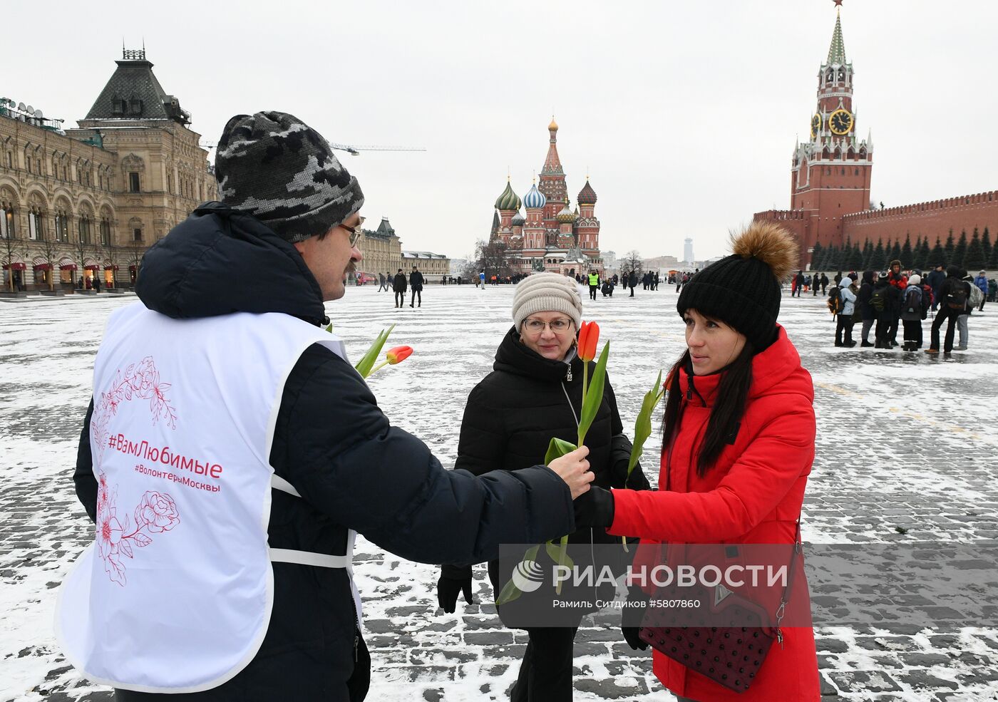 Поздравления женщин с Международным женским днем