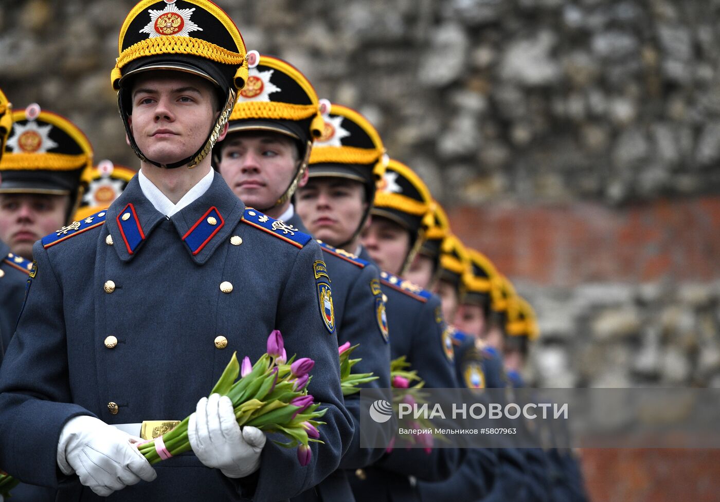 Поздравления женщин с Международным женским днем