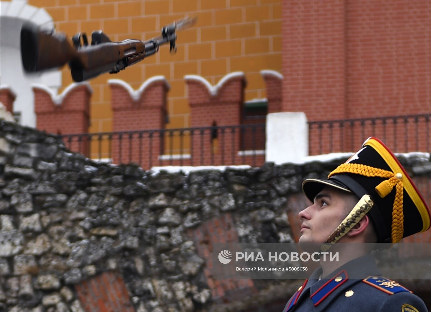 Поздравления женщин с Международным женским днем