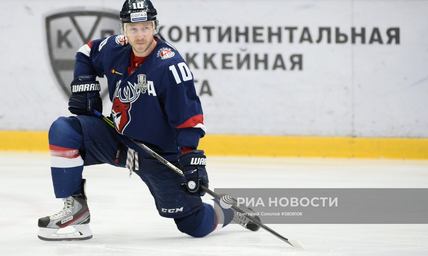 Хоккей. КХЛ. Матч "Торпедо" - "Барыс"