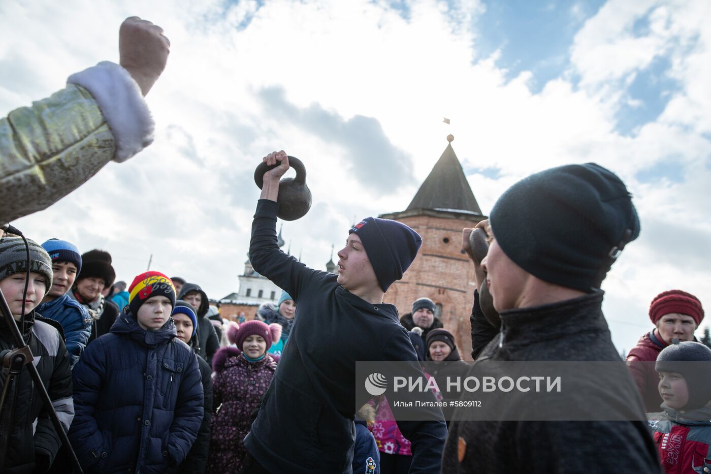 Празднование Масленицы