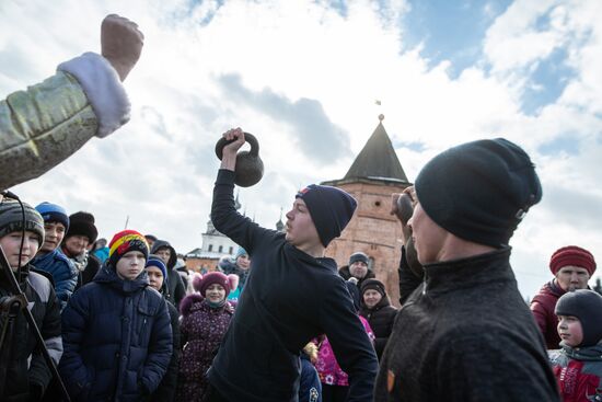 Празднование Масленицы