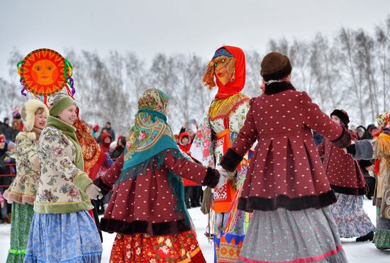 Празднование Масленицы