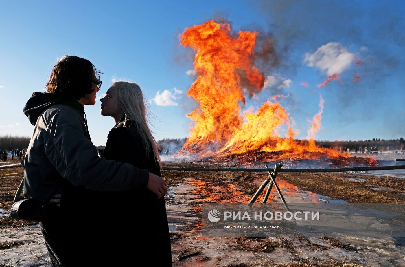 Празднование Масленицы