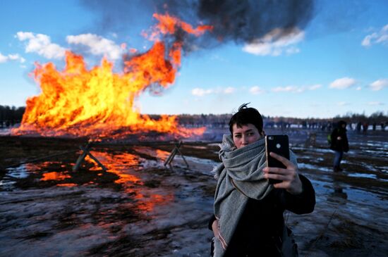 Празднование Масленицы