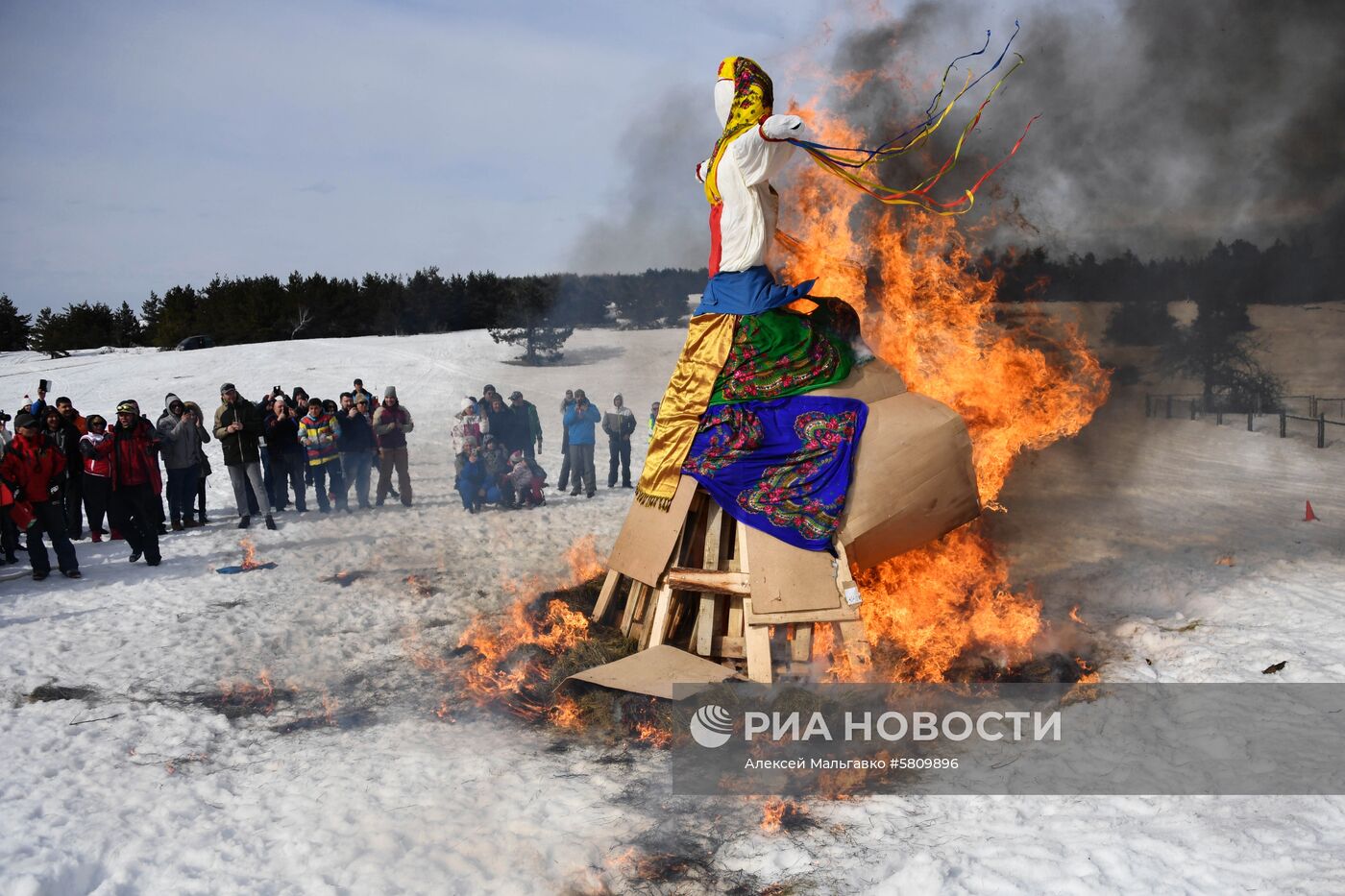 Празднование Масленицы