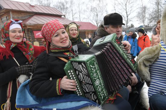 Празднование Масленицы