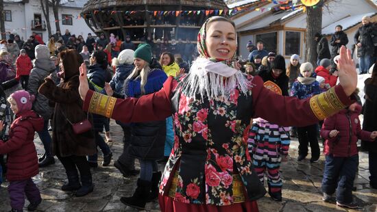 Празднование Масленицы