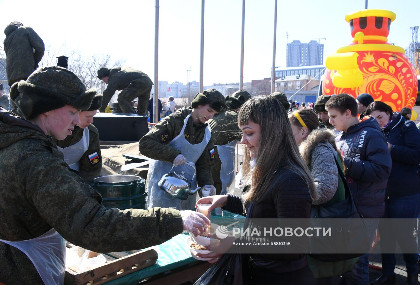 Празднование Масленицы в России