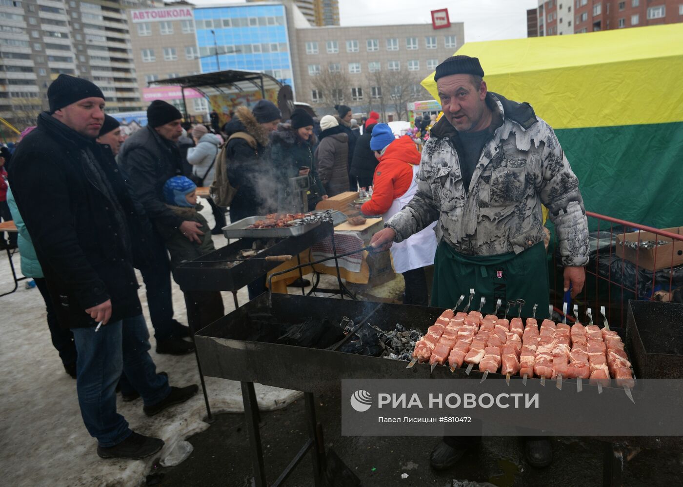 Празднование Масленицы в России