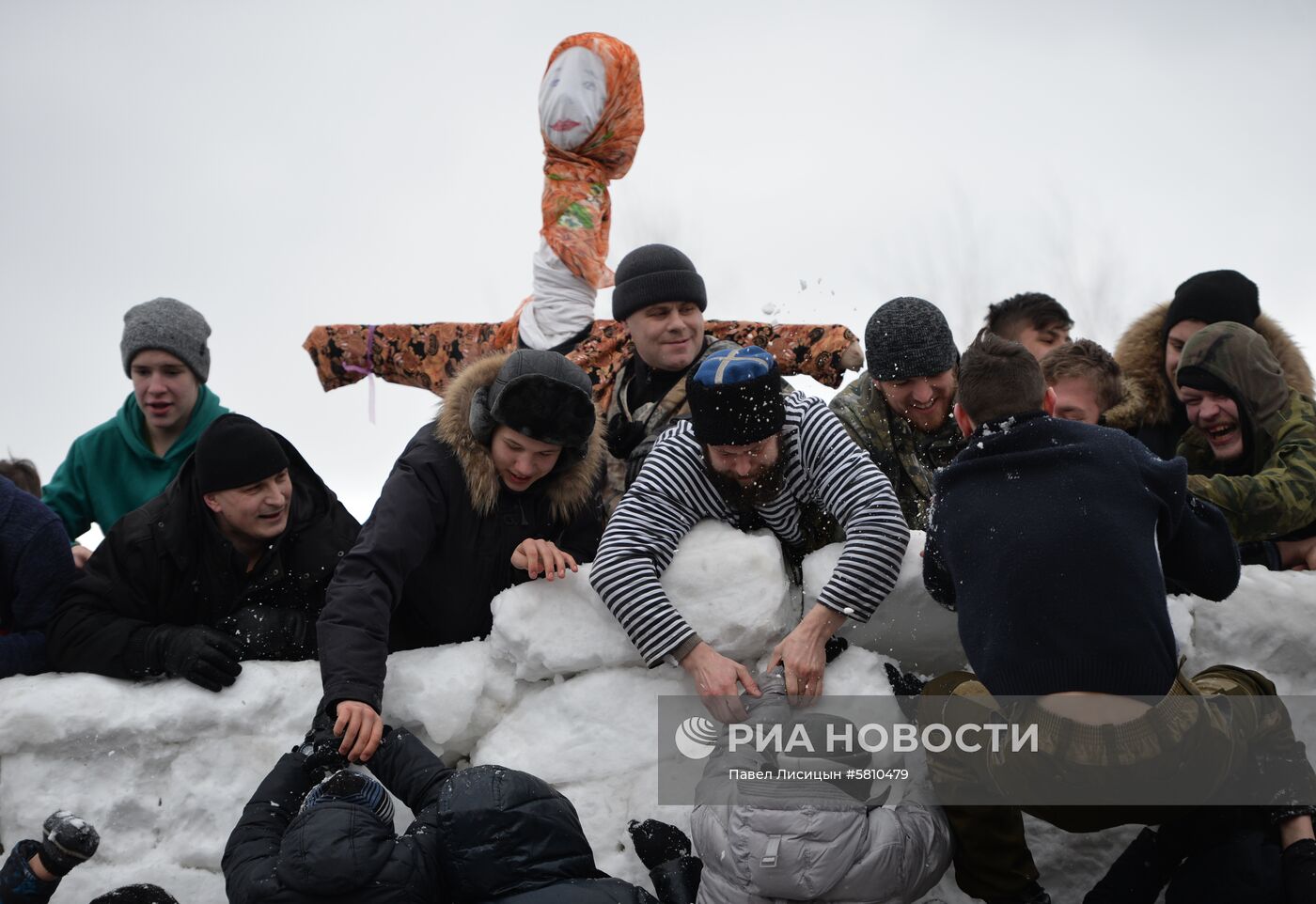 Празднование Масленицы в России