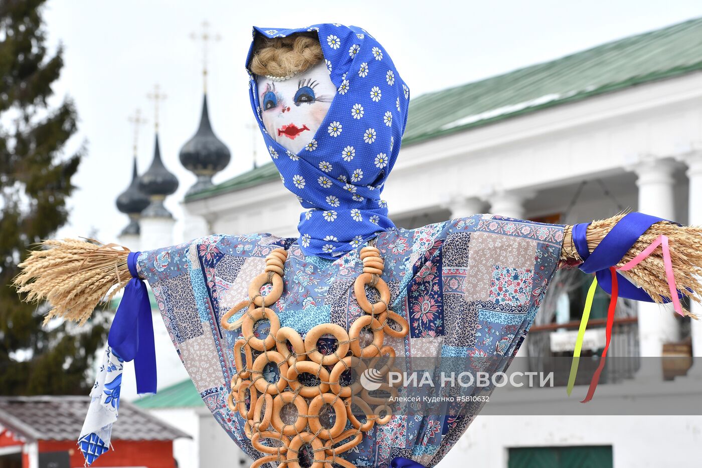 Празднование Масленицы в России