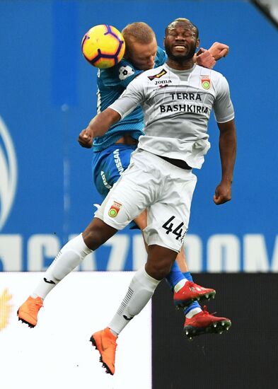 Футбол. РПЛ. Матч "Зенит" - "Уфа"