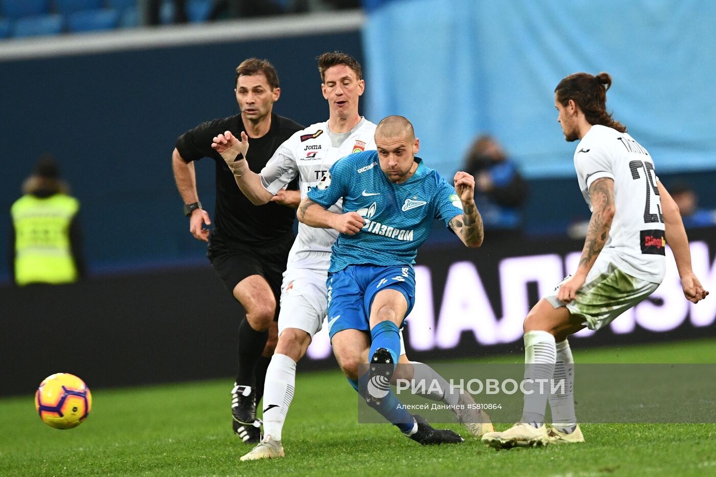 Футбол. РПЛ. Матч "Зенит" - "Уфа"