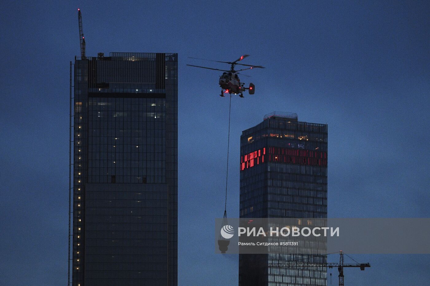 Ликвидирован пожар на складе лакокрасочных материалов в Москве