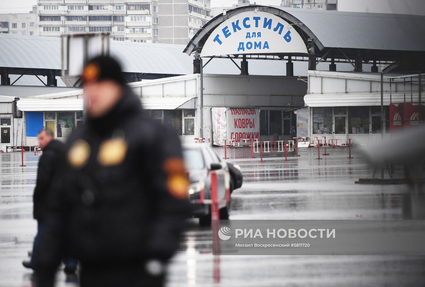 Проверки на московских рынках "Москва" и "Садовод"