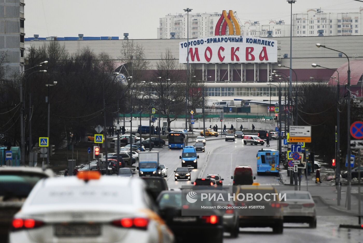 Проверки на московских рынках "Москва" и "Садовод"