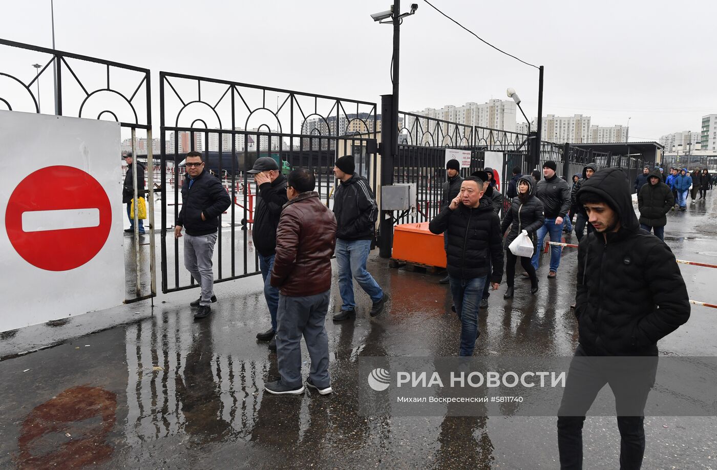 Проверки на московских рынках "Москва" и "Садовод" Проверки на московских рынках "Москва" и "Садовод"