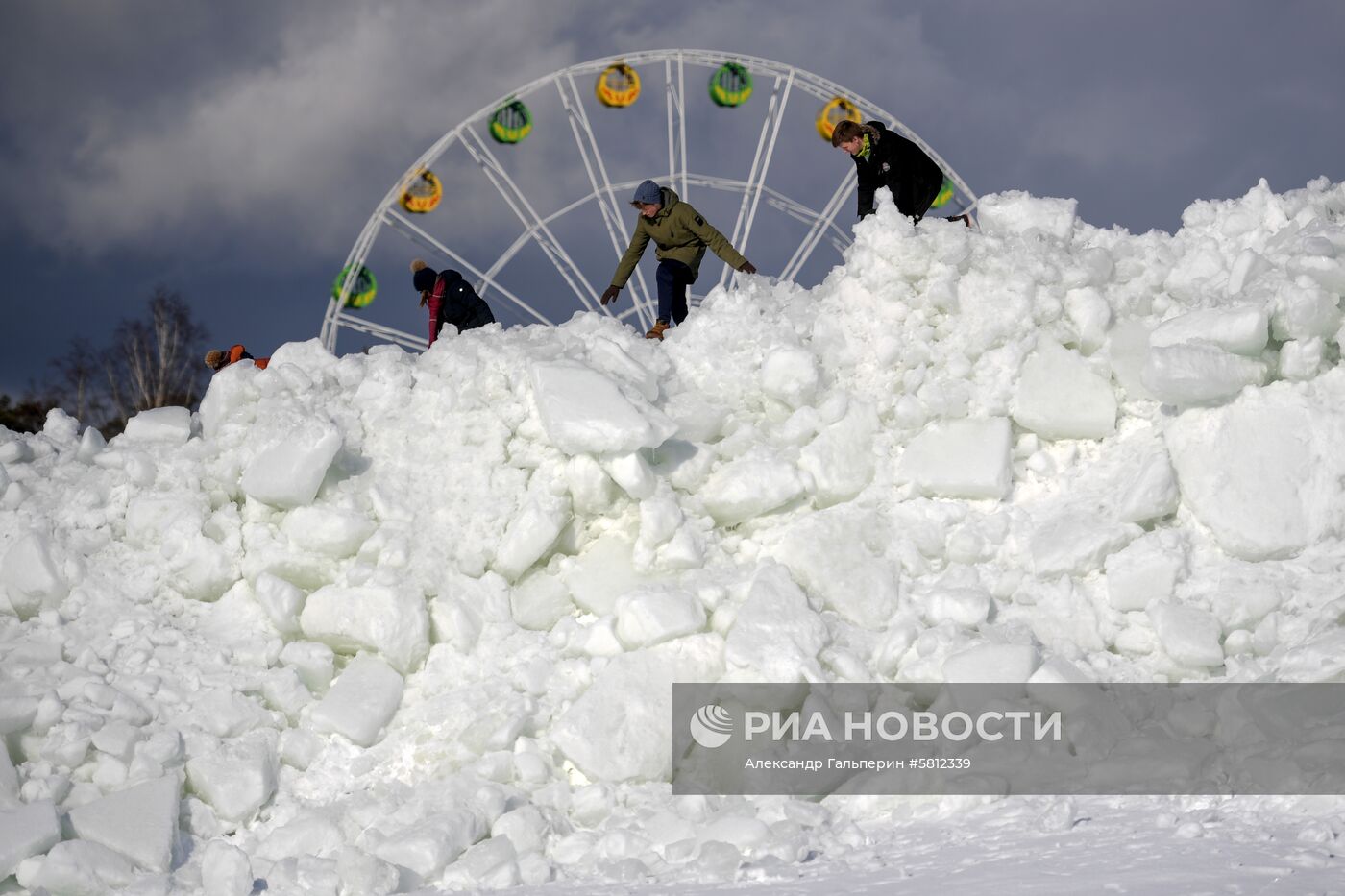 Ледяные торосы на Финском заливе