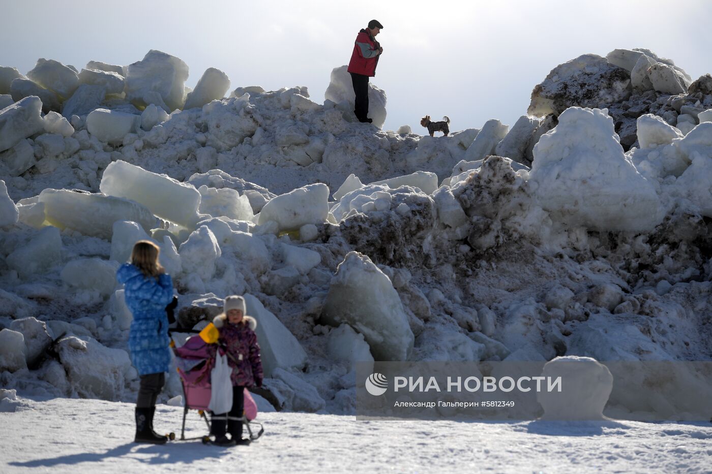 Ледяные торосы на Финском заливе