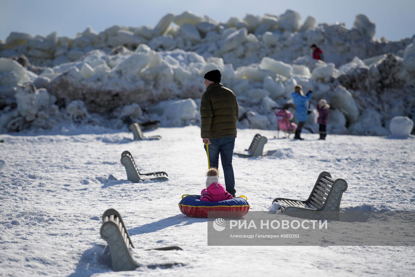 Ледяные торосы на Финском заливе