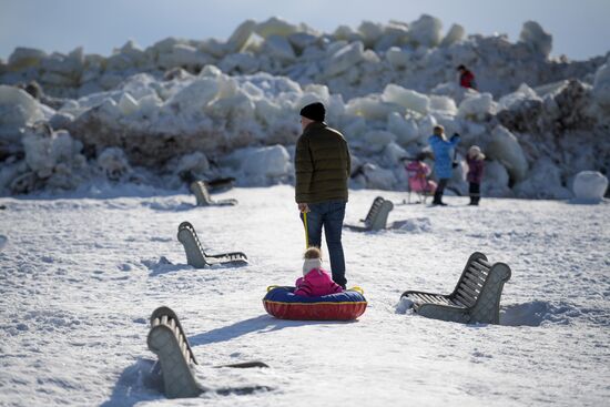Ледяные торосы на Финском заливе