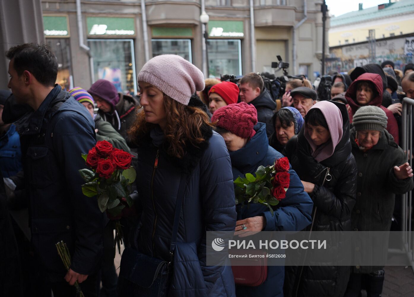 Прощание с актером В. Этушем