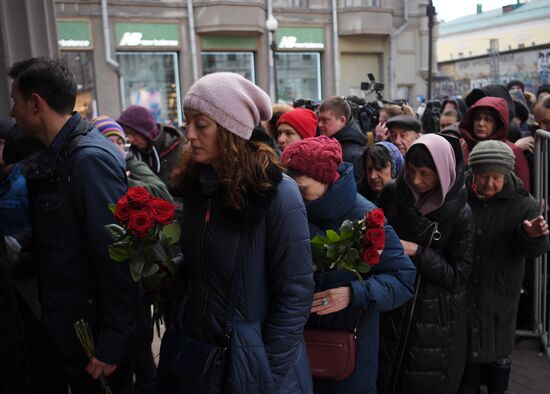 Прощание с актером В. Этушем
