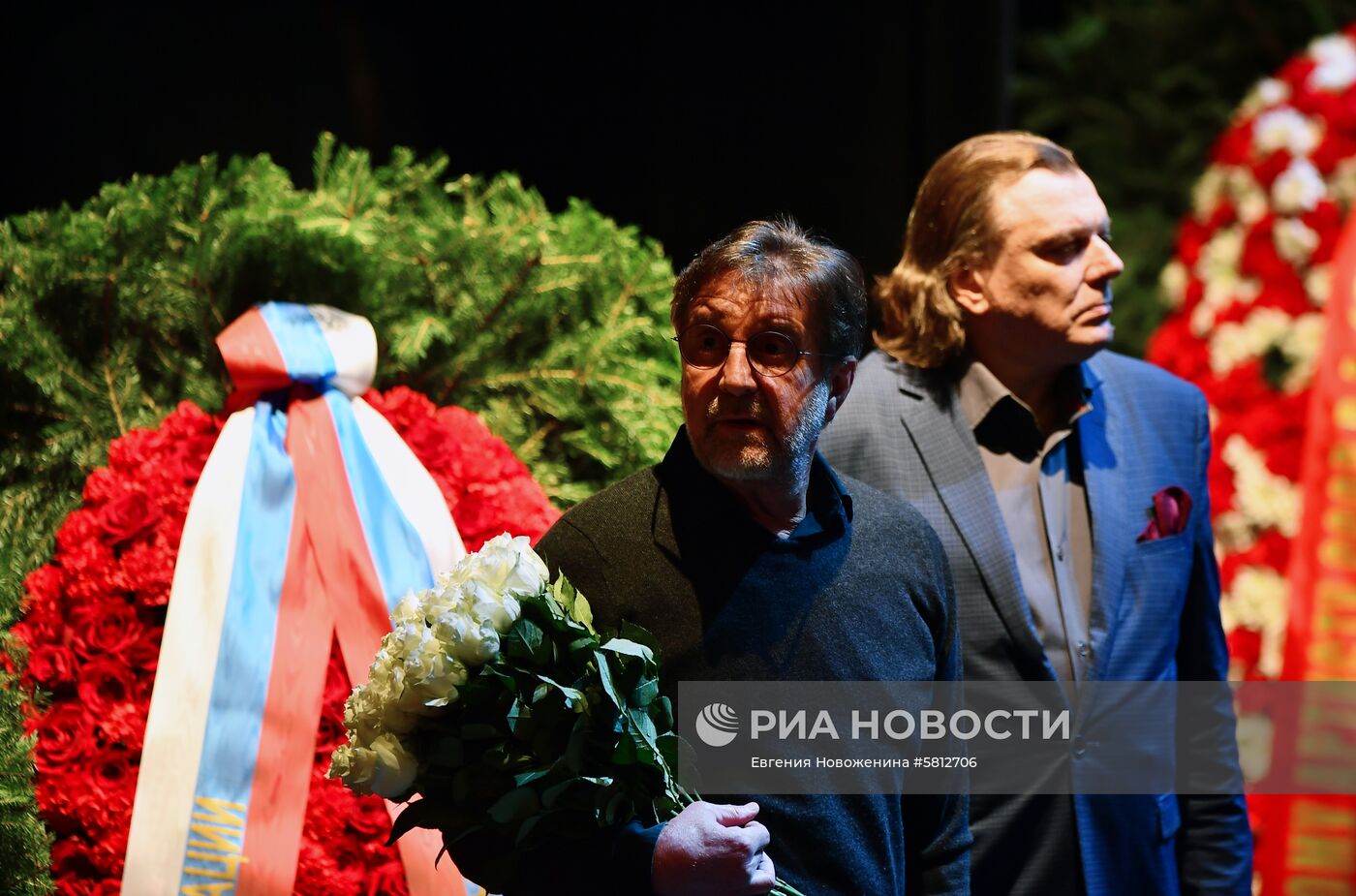 Прощание с актером В. Этушем