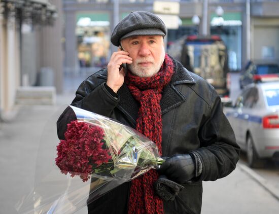 Прощание с актером В. Этушем