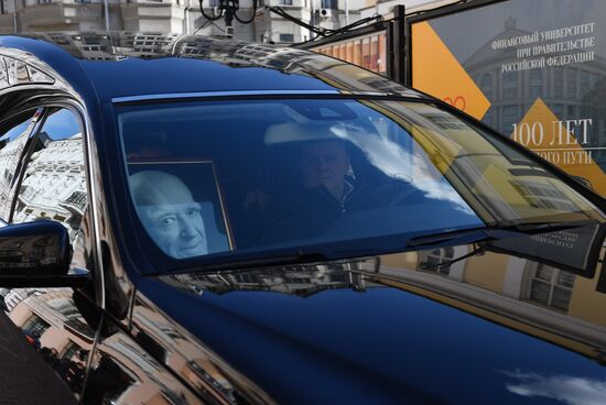 Прощание с актером В. Этушем