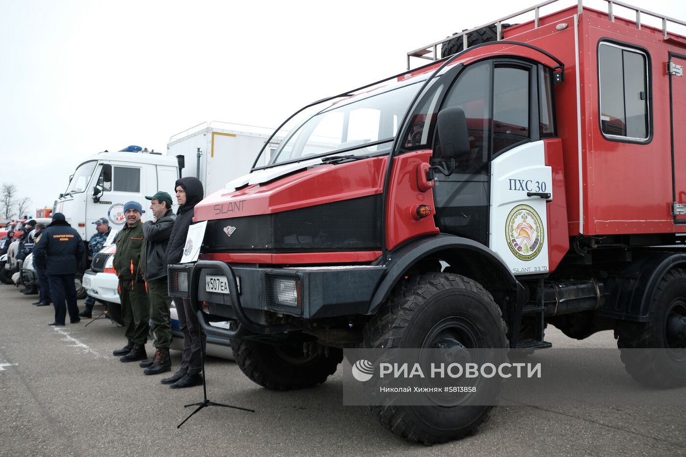 Смотр сил и средств МЧС России в Краснодаре