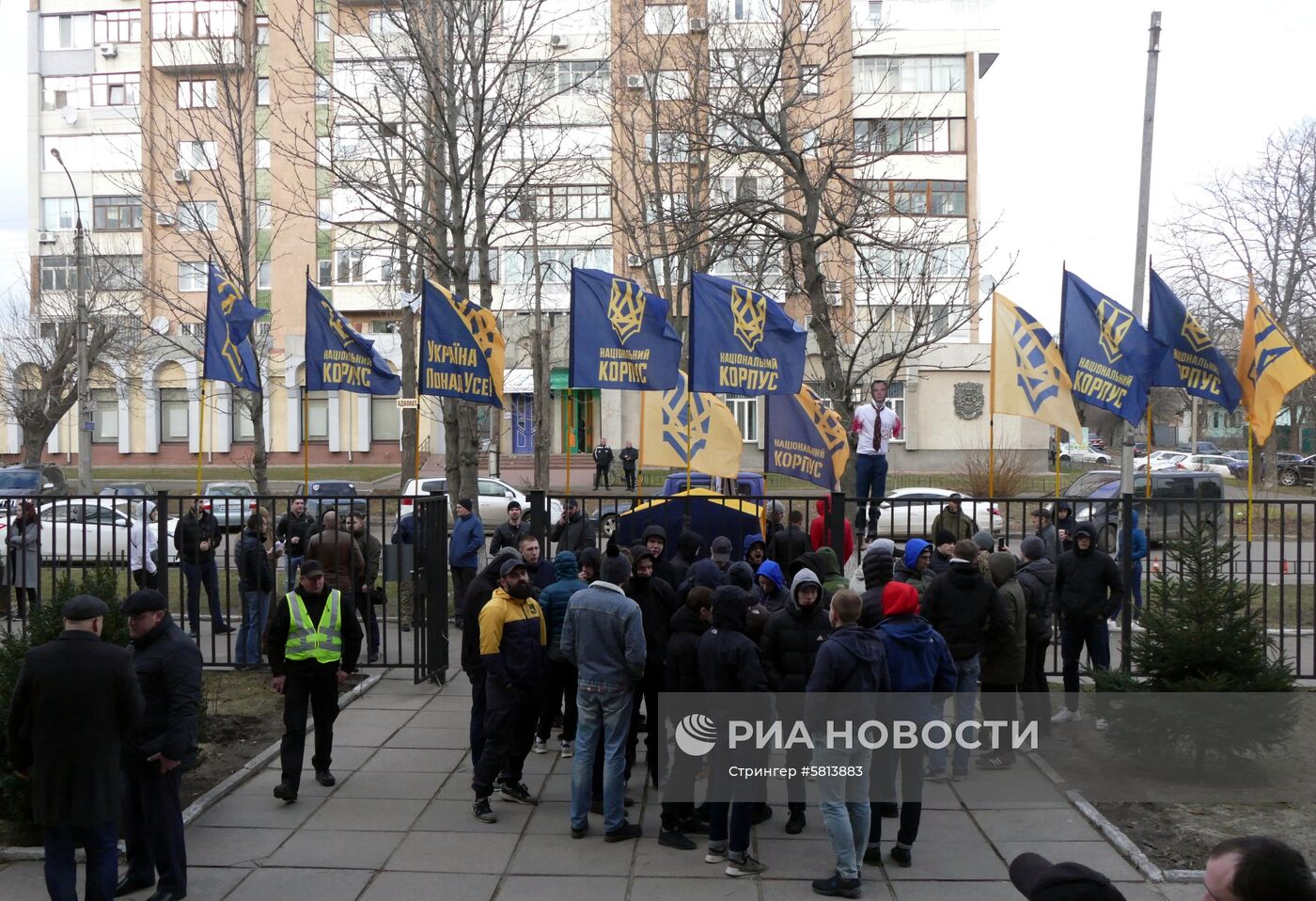 Акция против П. Порошенко в Черкассах