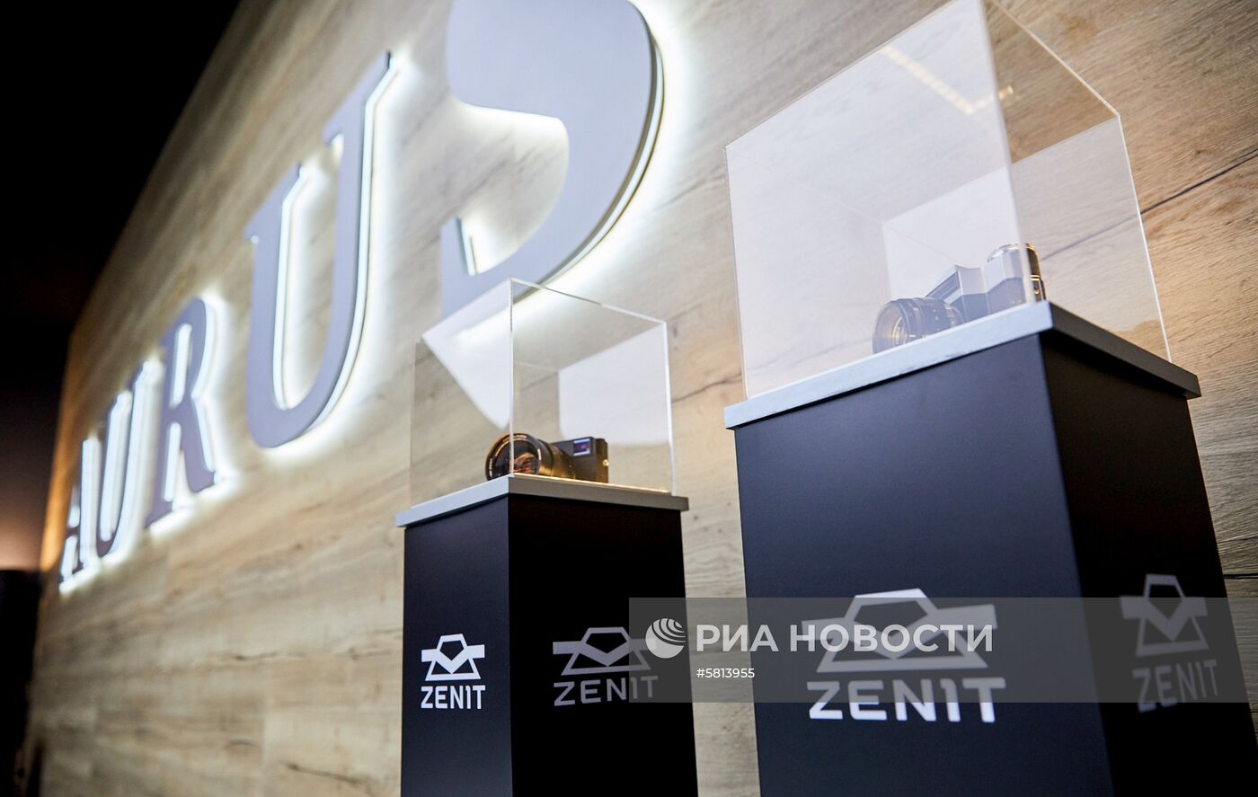 Фотоаппарат Zenit M был показан на Женевском автосалоне