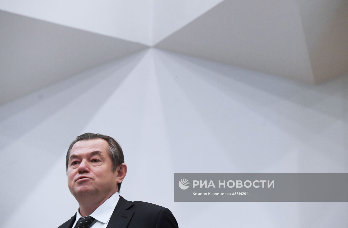 Презентация книги П. Толочко "Украина между Россией и Западом"