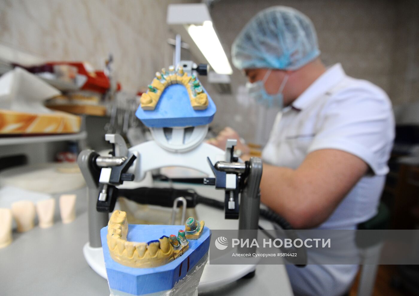 Работа стоматологической клиники