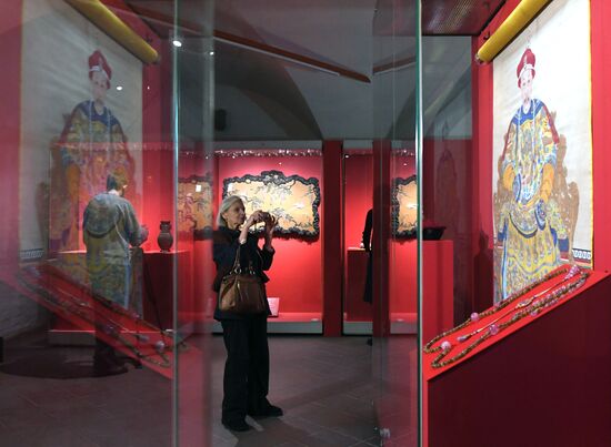 Выставка "Сокровища императорского дворца Гугун"