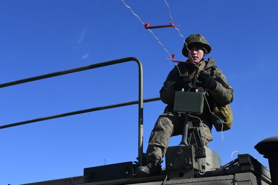 Всеармейские соревнования "Уверенный прием"